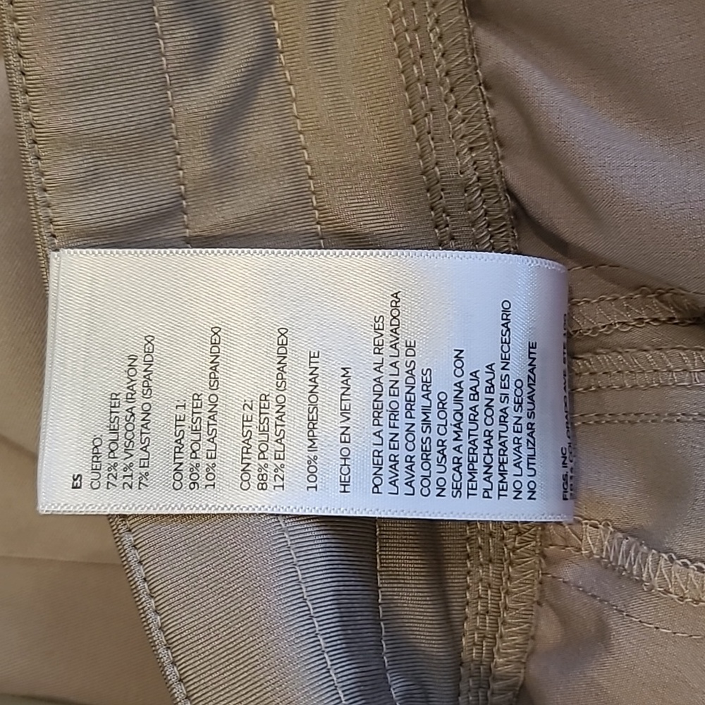 Figs High Waisted Ukwala Tapered Scrub Pants Women's PETITE Large - Picture 6 of 6
